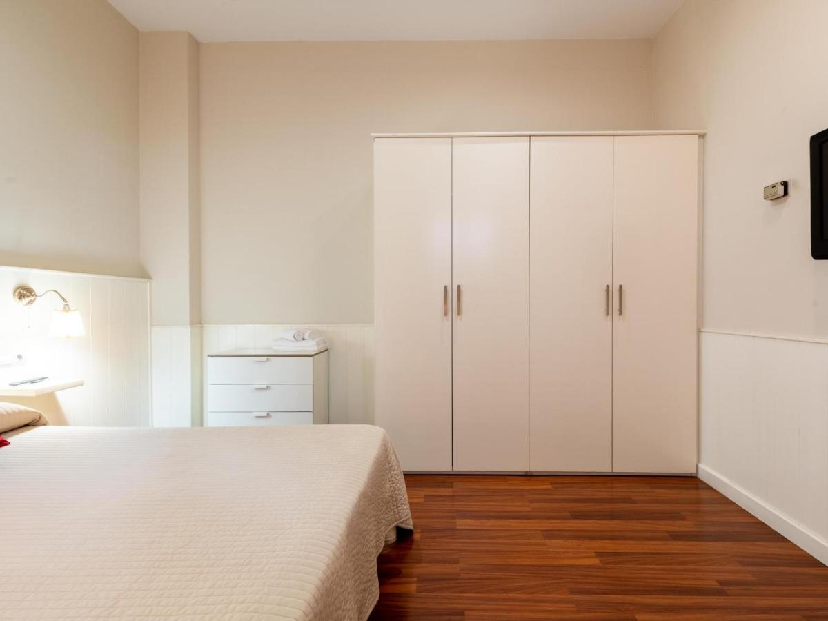 Appartement Holi-Rent Lumbreras à Séville Extérieur photo
