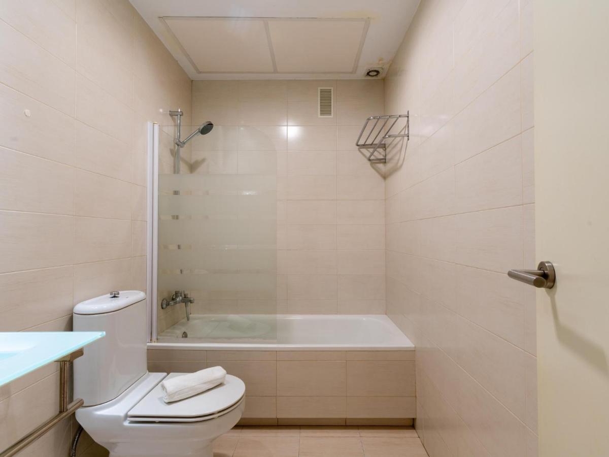 Appartement Holi-Rent Lumbreras à Séville Extérieur photo